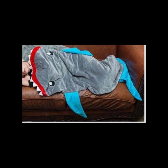 Small shark sleeping bag fleece blanket - Picture 2 of 4